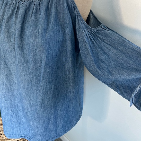MADEWELL linen cotton blend chambray denim blue top cold shoulder 3/4 sleeves - Picture 5 of 10